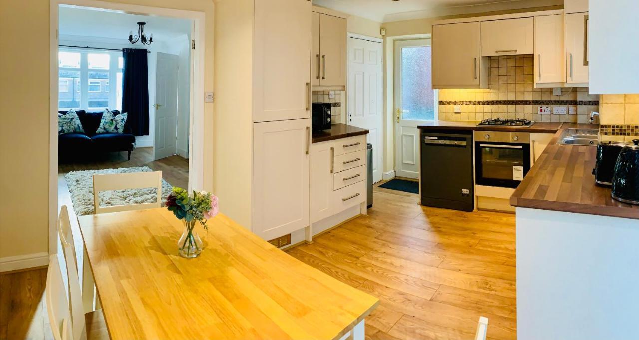 Homely Detached 3 Bedroom House Near Sheffield Rotherham Extérieur photo