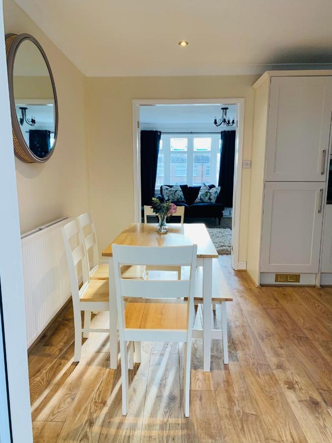Homely Detached 3 Bedroom House Near Sheffield Rotherham Extérieur photo